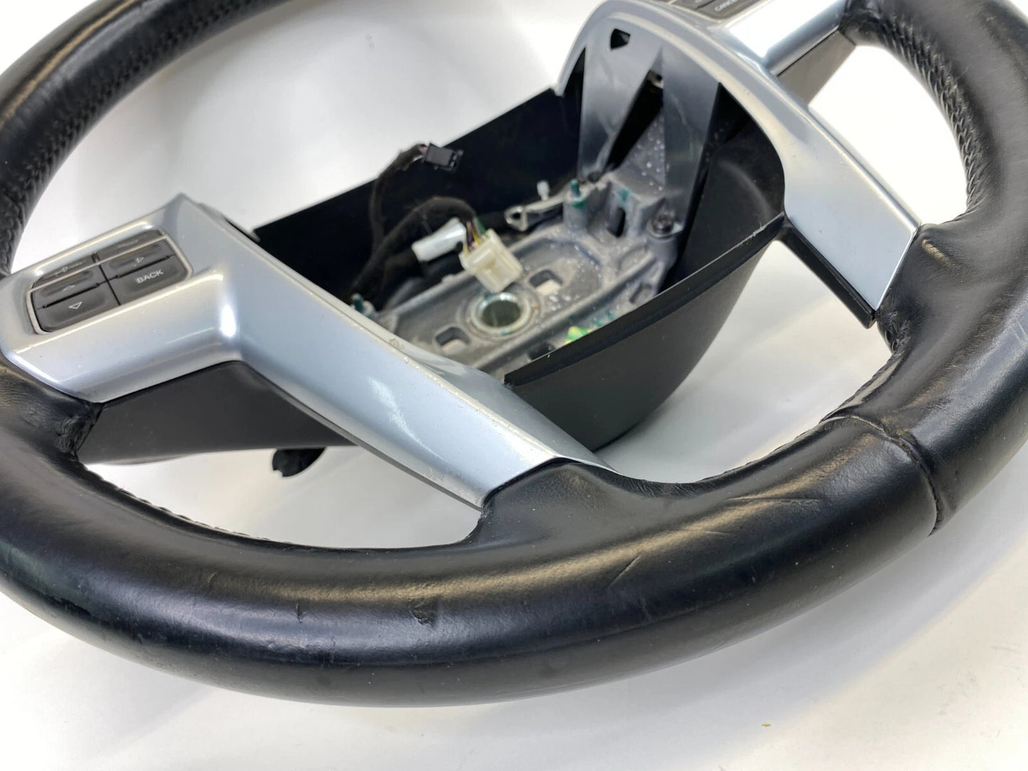 2012 2013 2014 2015 2016 CHRYSLER TOWN & COUNTRY STEERING WHEEL W/AUDIO CONTROL