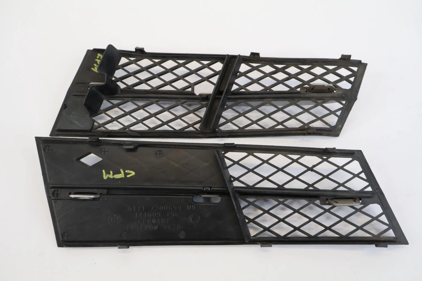 2011-2013 BMW 528I 535I 550I FRONT LEFT RIGHT LOWER BUMPER COVER GRILLE SET OEM