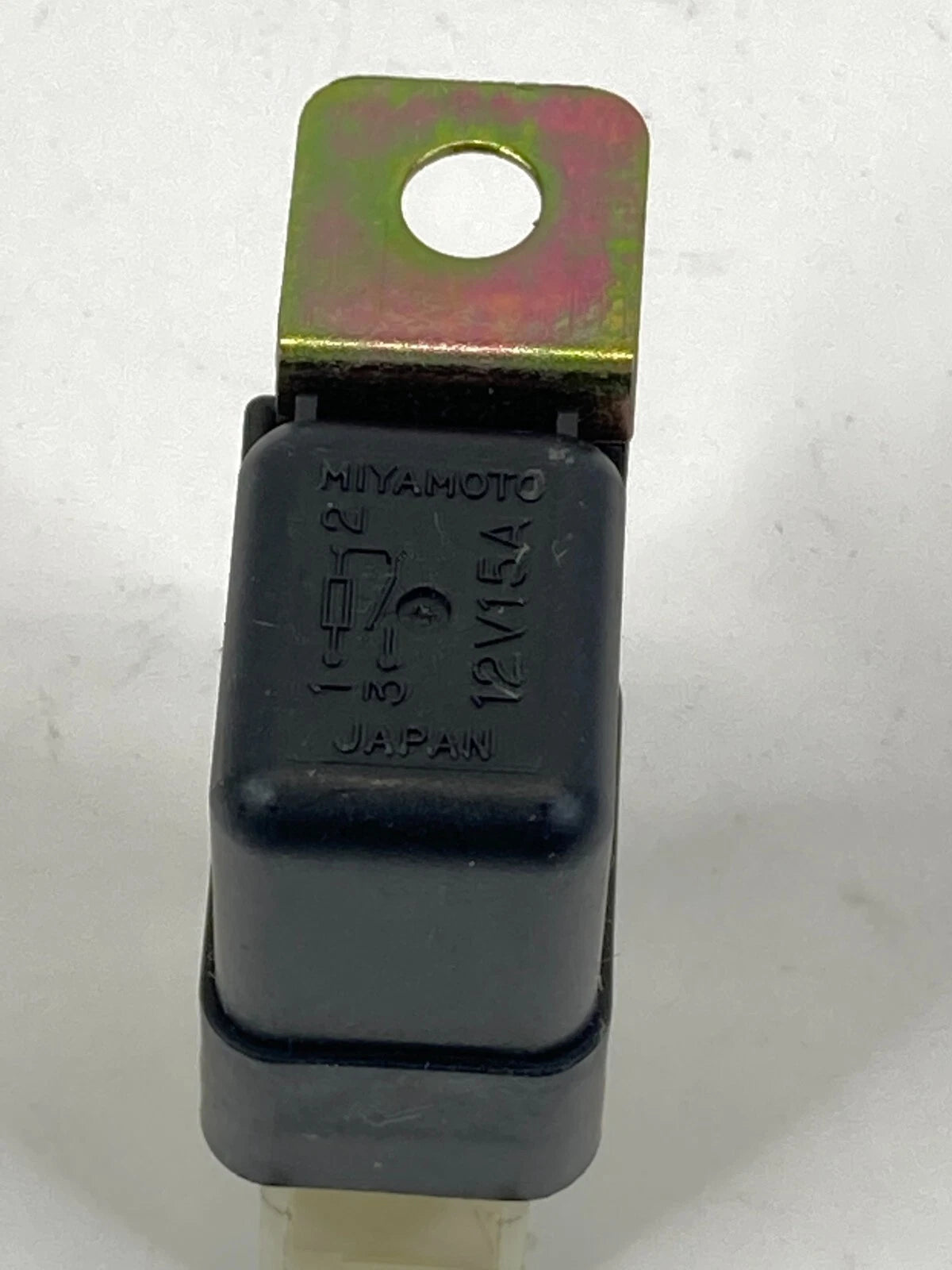 1993-2024 NISSAN ALTIMA 2003-2024 MURANO HORN RELAY 3 PIN 25630-79960 OEM