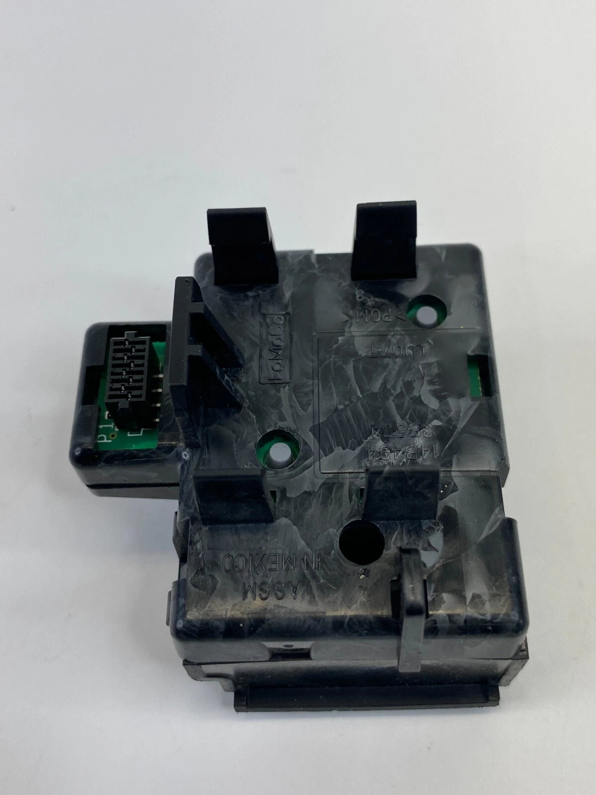 2013-2015 FORD POLICE INTERCEPTOR UTILITY PEDAL POSITION ADJUST SWITCH 140429B