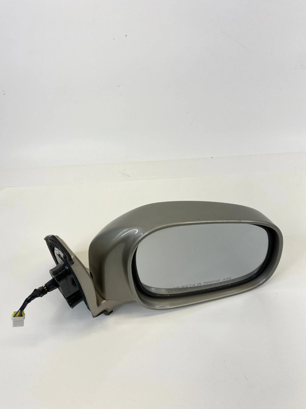 2003-2006 SUZUKI XL-7 FRONT RIGHT PASSENGER SIDE VIEW POWER MIRROR ASSY E4012096