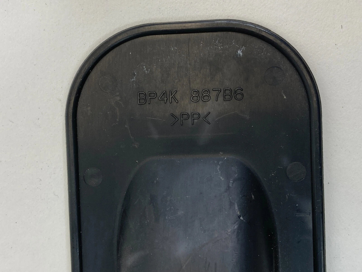 2004-2009 MAZDA 3 REAR SEAT CHILD SAFETY ANCHOR HOOK COVER BEZEL BP4K-887B6 OEM
