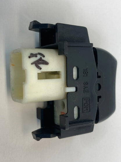 2003-2008 TOYOTA COROLLA COROLLA FRONT RIGHT PASSENGER DOOR LOCK BUTTON SWITCH