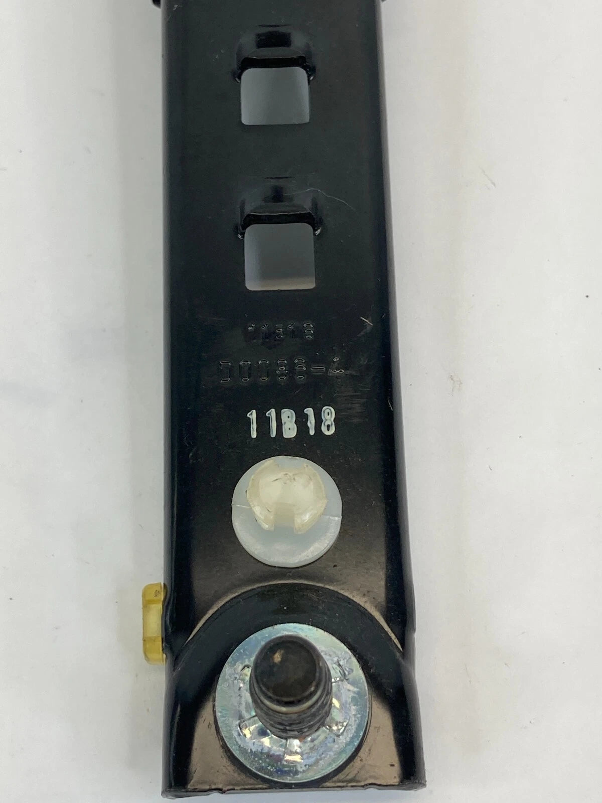 11-17 BUICK REGAL FRONT RIGHT LEFT SEAT BELT HEIGHT ADJUSTER COVER F8513-3 OEM