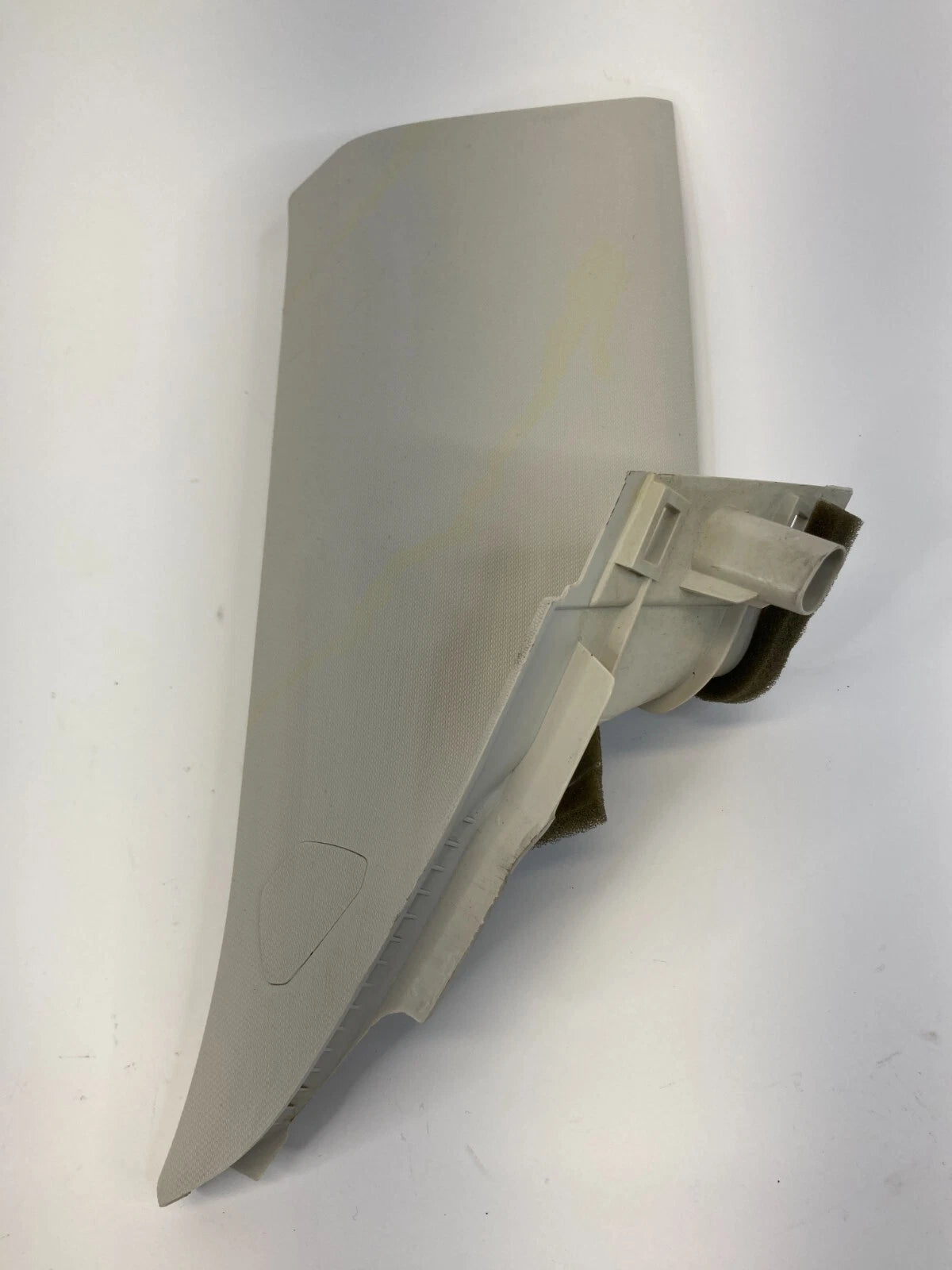 2012-2018 FORD FOCUS REAR LEFT UPPER C PILLAR COVER BEZEL TRIM OEM
