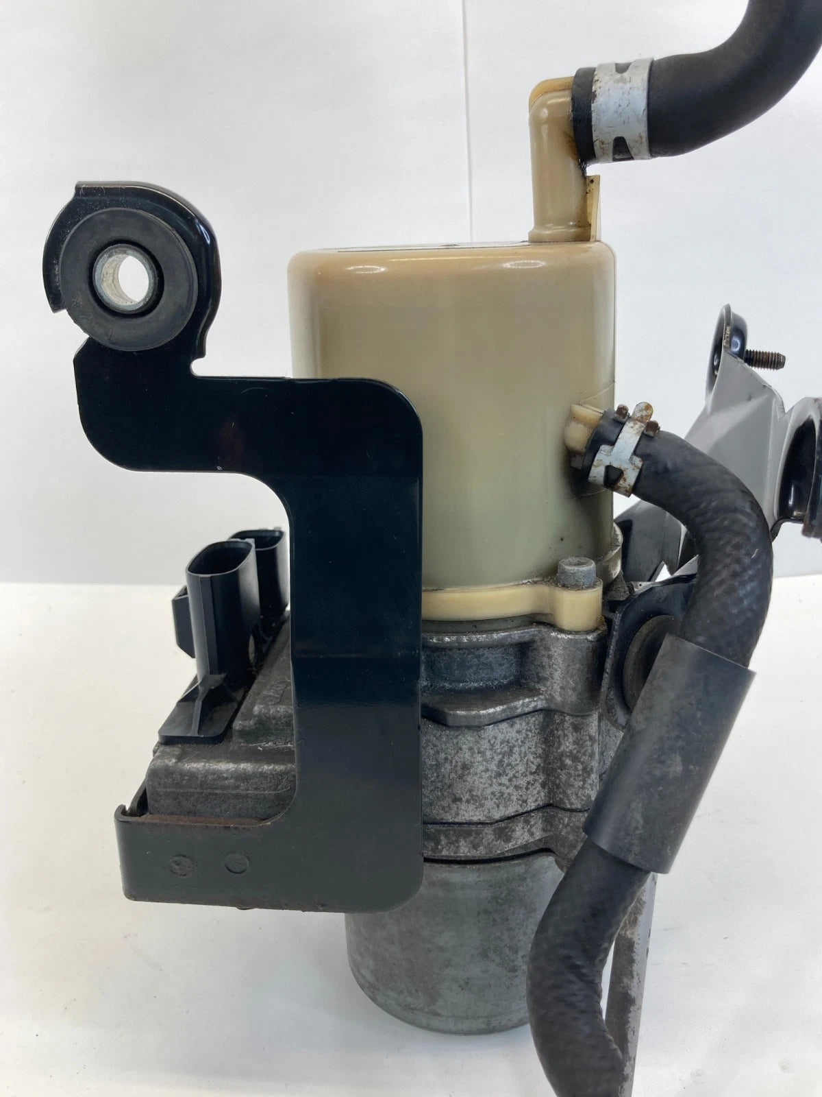 2010-2013 MAZDA3 MAZDA 3 POWER STEERING PUMP RESERVOIR FLUID W/ BOTTLE RESERVOIR