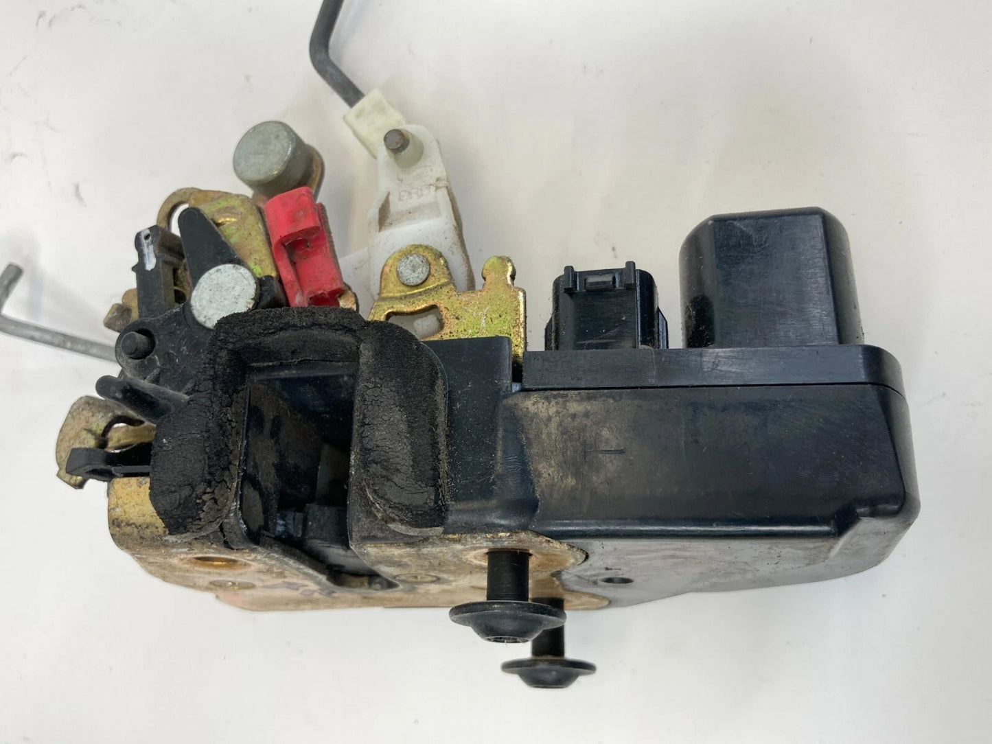 2005-2010 JEEP GRAND CHEROKEE REAR RIGHT SIDE DOOR LOCK LATCH ACTUATOR ASSY OEM