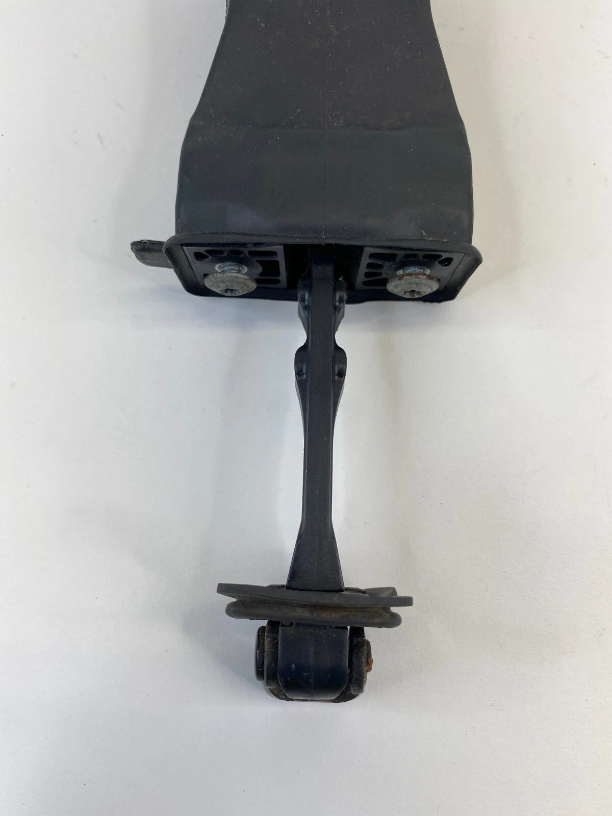 2012-2022 VOLKSWAGEN PASSAT REAR RIGHT DOOR CHECK STOP STOPPER DETENT 561837267