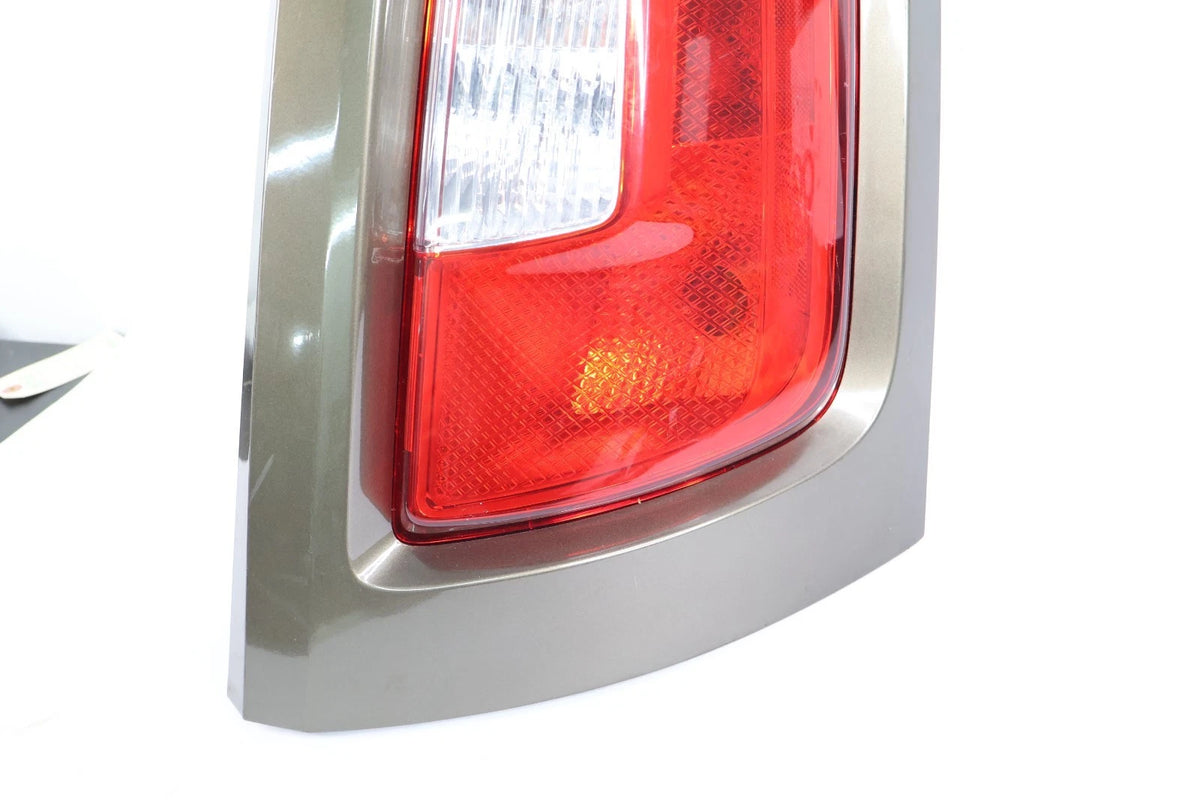 2012 2013 KIA SOUL RIGHT PASSENGER SIDE TAIL LIGHT LAMP TAILLIGHT 92402-2K5
