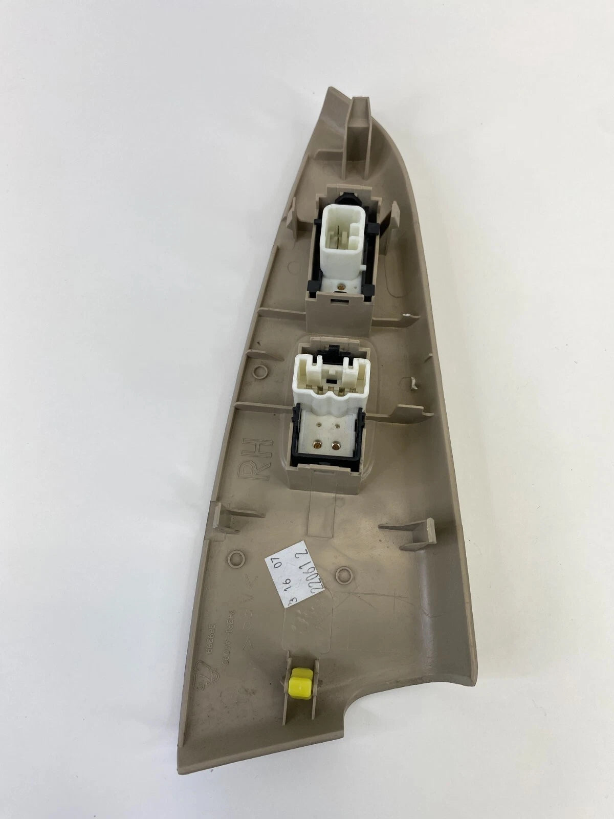 2004-2008 TOYOTA SOLARA FRONT RIGHT PASSENGER DOOR WINDOW LOCK SWITCH 74231AA090