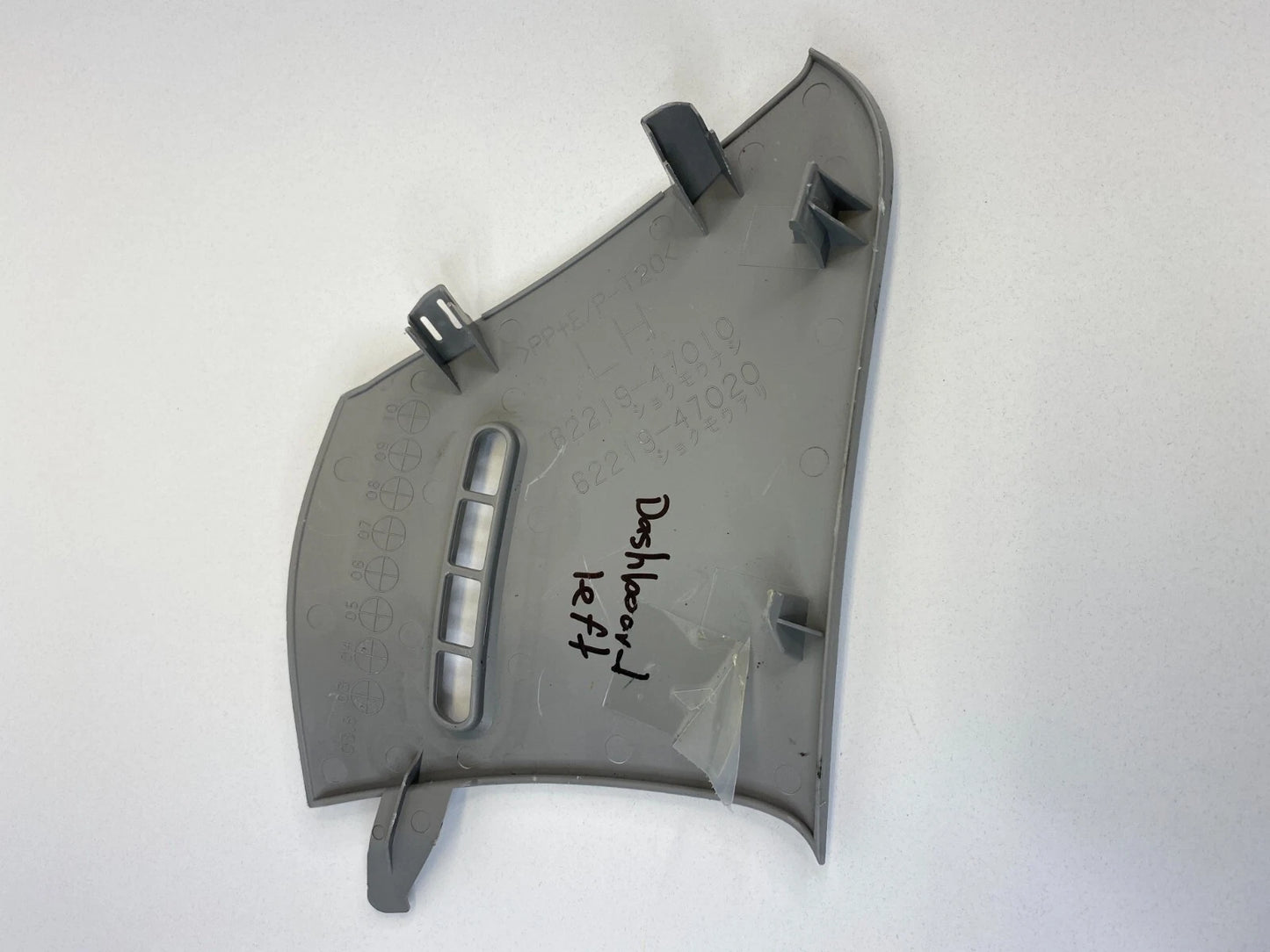 04-09 TOYOTA PRIUS FRONT LEFT INTERIOR PILLAR TRIM BEZEL END COVER 62219-47010