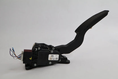 2006-2010 HUMMER H3 GAS PEDAL ACCELERATOR THROTTLE 25955673 OEM FACTORY