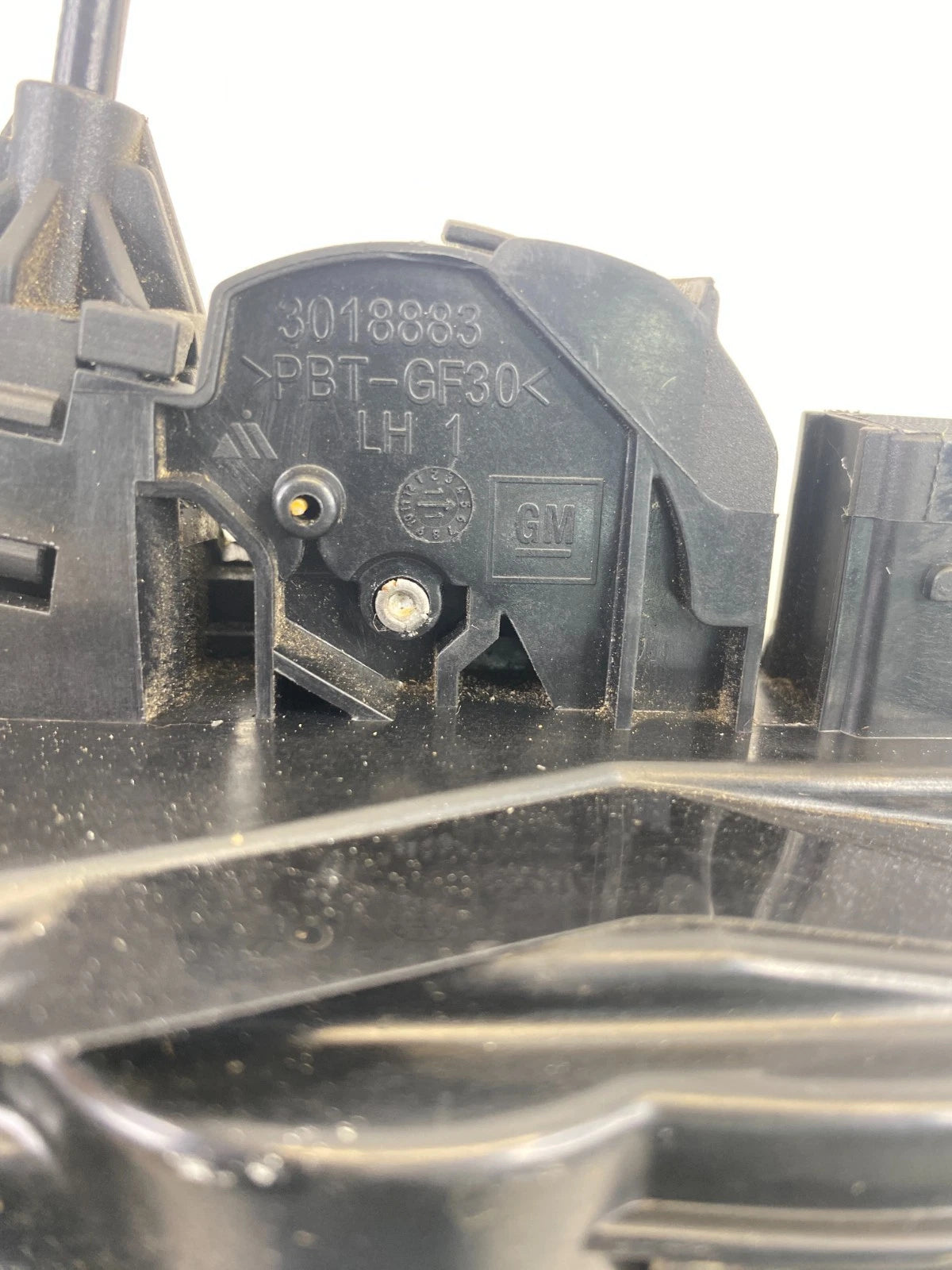 2008-2017 BUICK ENCLAVE REAR LEFT DOOR LOCK LATCH RELEASE ACTUATOR 22785111