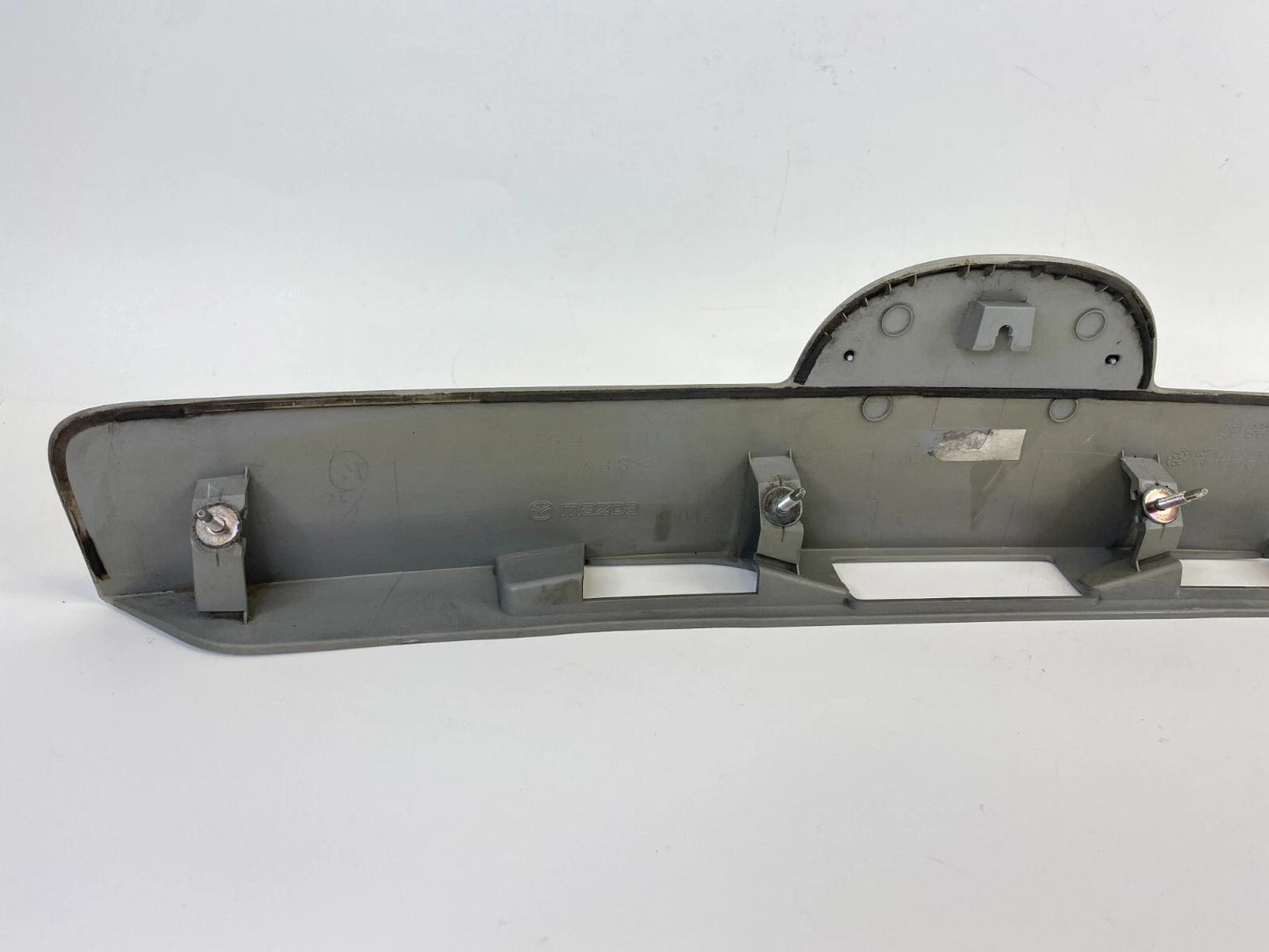 10-12 MAZDA CX-7 LIFTGATE TAILGATE TRUNK LID LICENSE LIGHT PLATE FINISH MOLDING