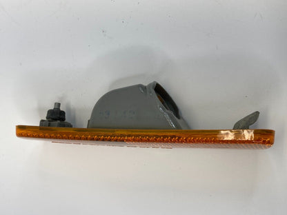 1999 00 01 02 2003 Lexus RX300 Front Bumper Marker Light Lamp OEM