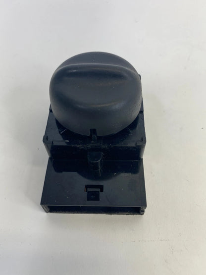 2009-2011 BUICK ENCLAVE FRONT LEFT SIDE SEAT LUMBAR CONTROL SWITCH 25948854 OEM
