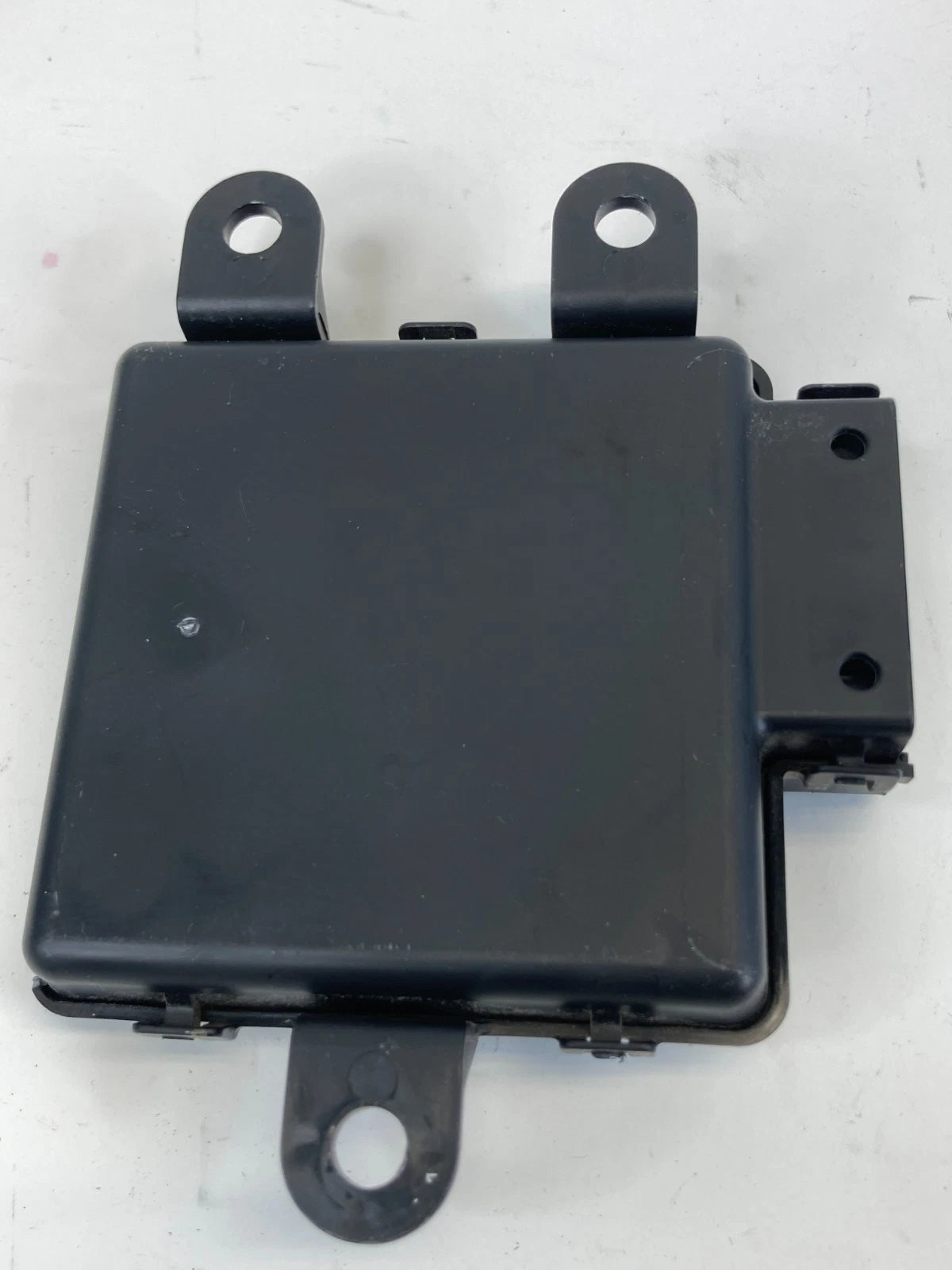 07-09 YUKON AVALANCHE PARKING PARK AID ASSIST CONTROL MODULE UNIT OEM 10384551