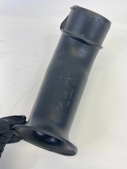 2000-2002 LINCOLN TOWN CAR 4.6L AIR INTAKE CLEANER HOSE DUCT OEM F8VX-9A675-AB