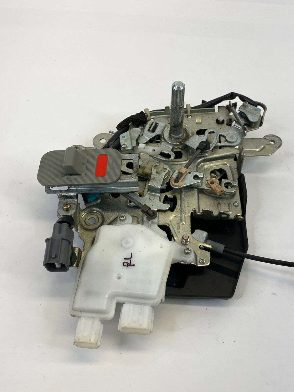 2005-2007 HONDA ODYSSEY REAR LEFT SIDE SLIDING DOOR HANDLE REMOTE ACTUATOR ASSY