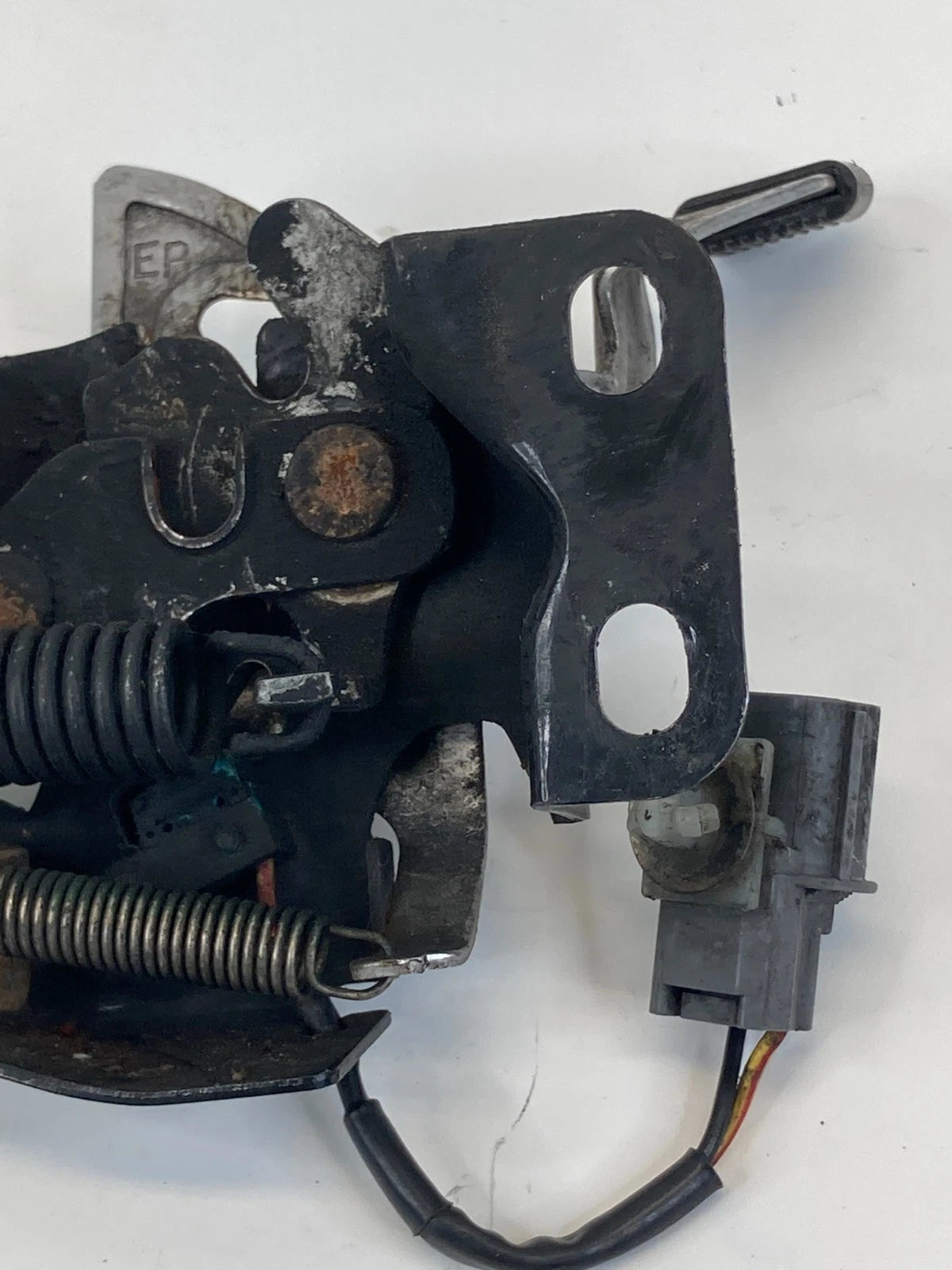 2004 05 06 07 2008 Acura TL Front Hood Lock Latch Release Assembly