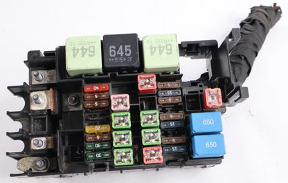 2012-2015 VOLKSWAGEN PASSAT FRONT ENGINE FUSE RELAY JUNCTION MODULE 5C0-937-819L