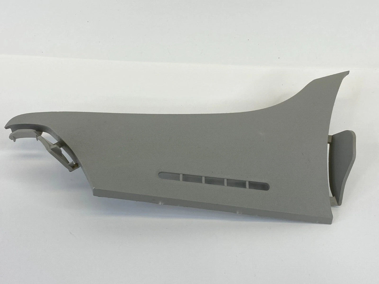 2012-2015 TOYOTA PRIUS FRONT RIGHT DASH VENT CORNER COVER PANEL TRIM 62218-47040
