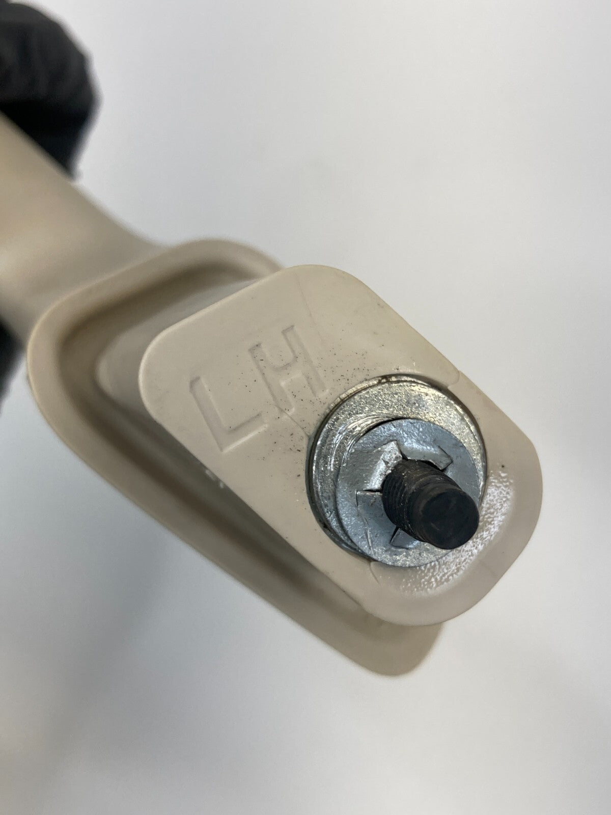 2007-2010 Lincoln MKX Left & Right Side B-Pillar Inner Grab Grip Assist Handle