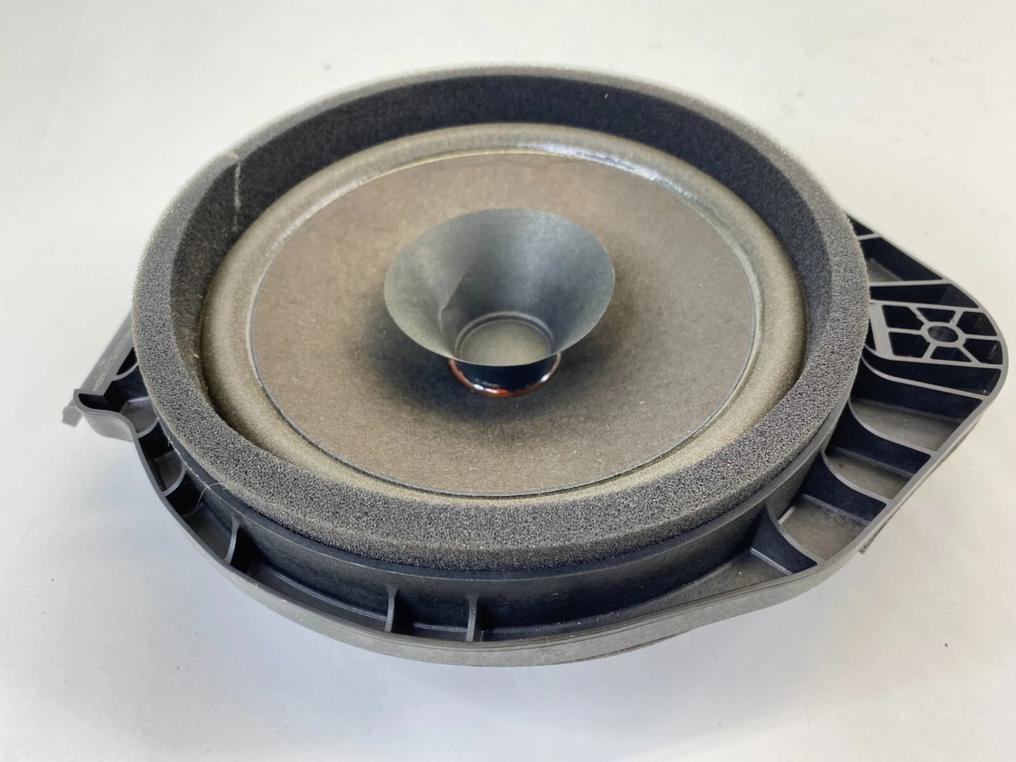 11-17 BUICK REGAL REAR RIGHT SIDE DOOR SPEAKER AUDIO SOUND SYSTEM 22759391 OEM