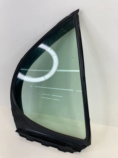 02 03 Lexus ES300 04-06 ES330 Rear RH Door Quarter Vent Window Glass 68188-33030