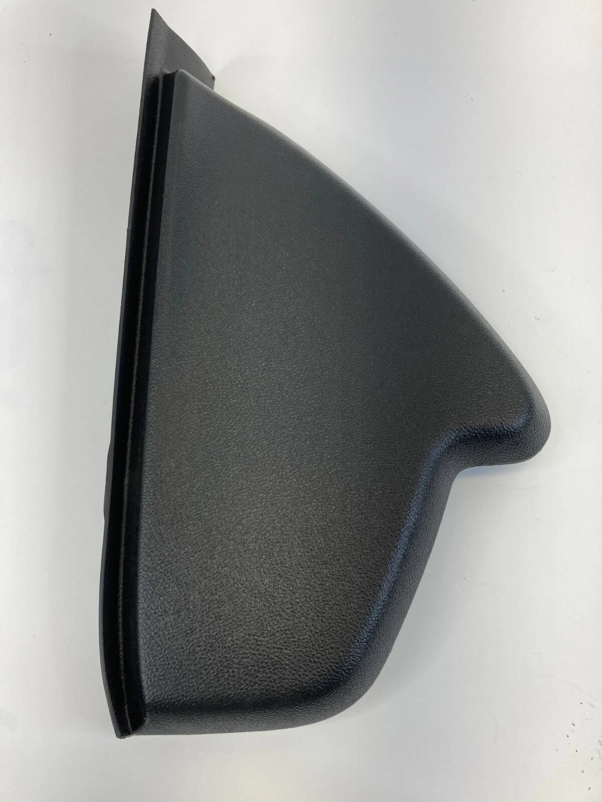13-15 CHEVY MALIBU DASH RIGHT PASSENGER SIDE END CAP COVER MOLDING TRIM 22878630