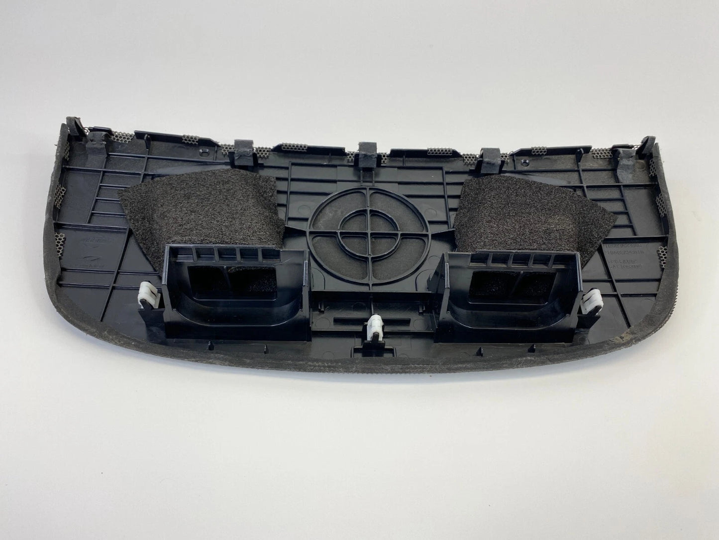 2006-2010 INFINITI M35 CENTER DASH SPEAKER COVER TRIM GRILLE P10693A28000 OEM