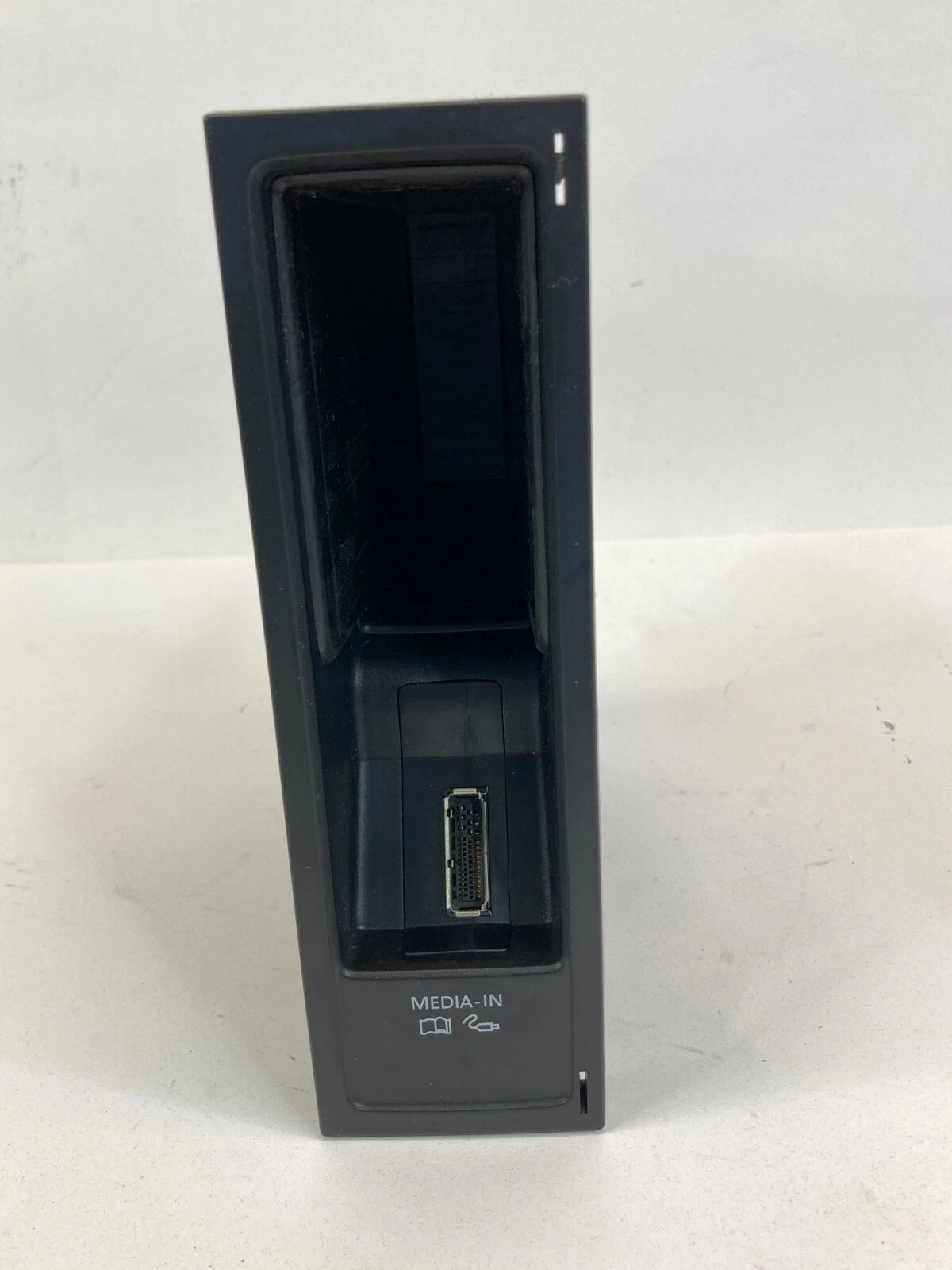 2009-2011 VOLKSWAGEN TIGUAN MULTIMEDIA INTERFACE CONTROL MODULE 5N0-035-342D