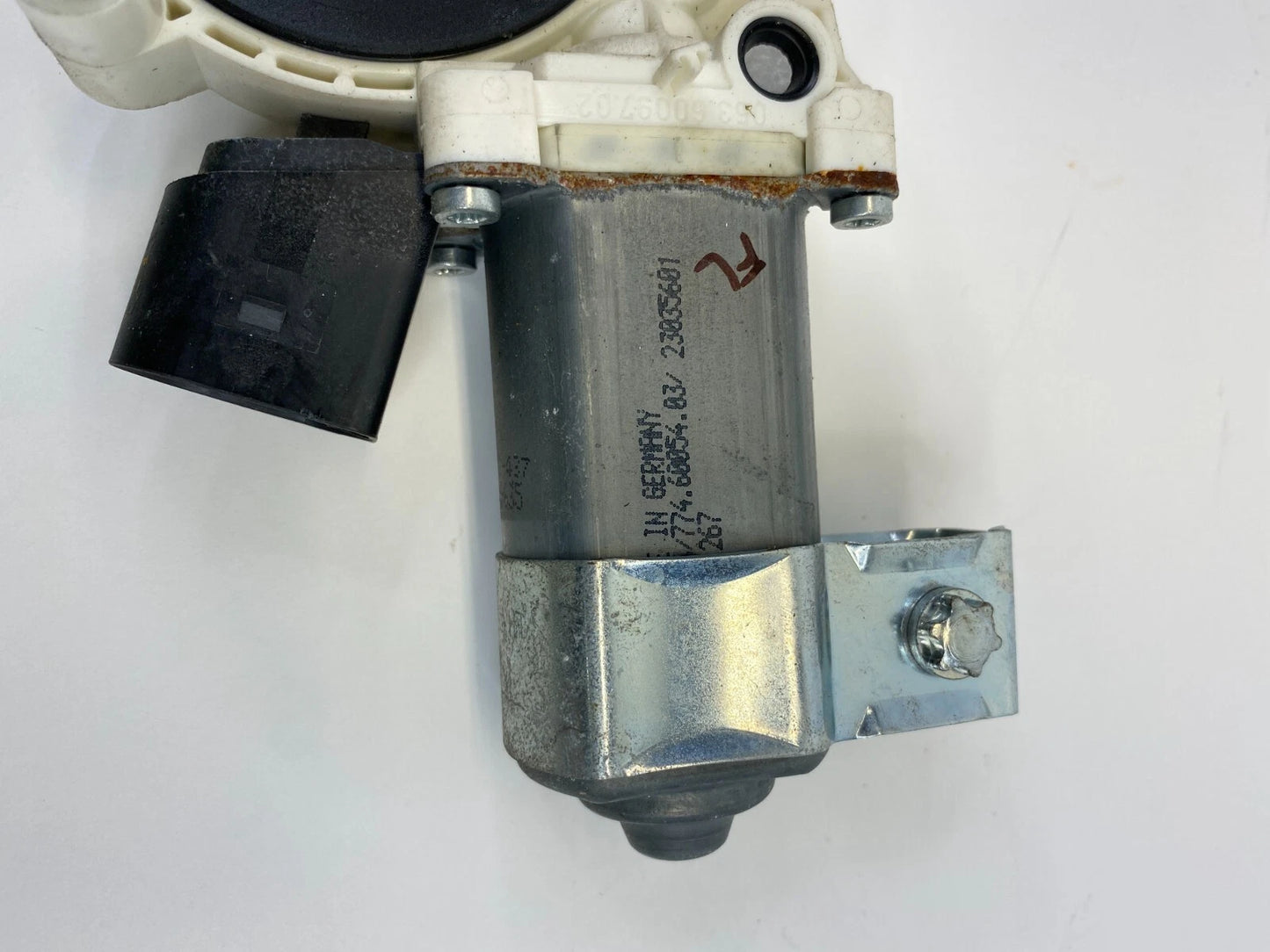 2004-2007 BMW 530I SEDAN FRONT LEFT DOOR POWER WINDOW MOTOR 7746005403 OEM