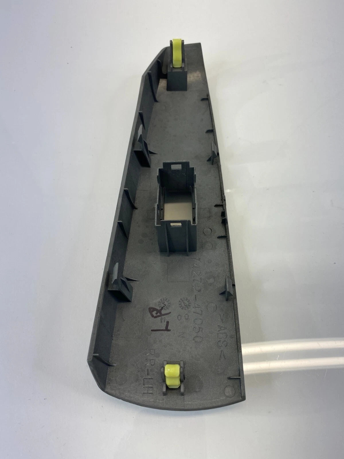 2004-2009 TOYOTA PRIUS REAR LEFT DOOR WINDOW SWITCH BEZEL TRIM PANEL 74272-47050