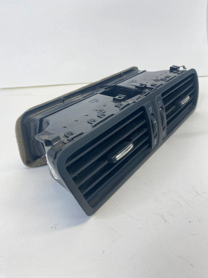 2006-2010 VW PASSAT 2009-2011 VW CC CENTER DASH AC AIR VENT 3C1819728F OEM