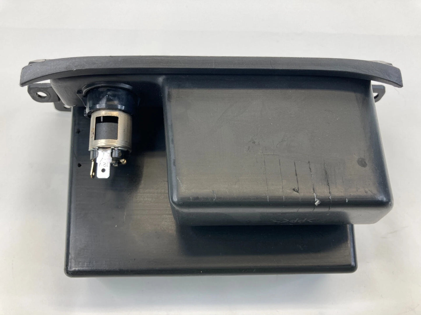 2007-2013 SUZUKI SX4 CENTER CONSOLE STORAGE TRAY COMPARTMENT BOX TRIM 73831-80J0