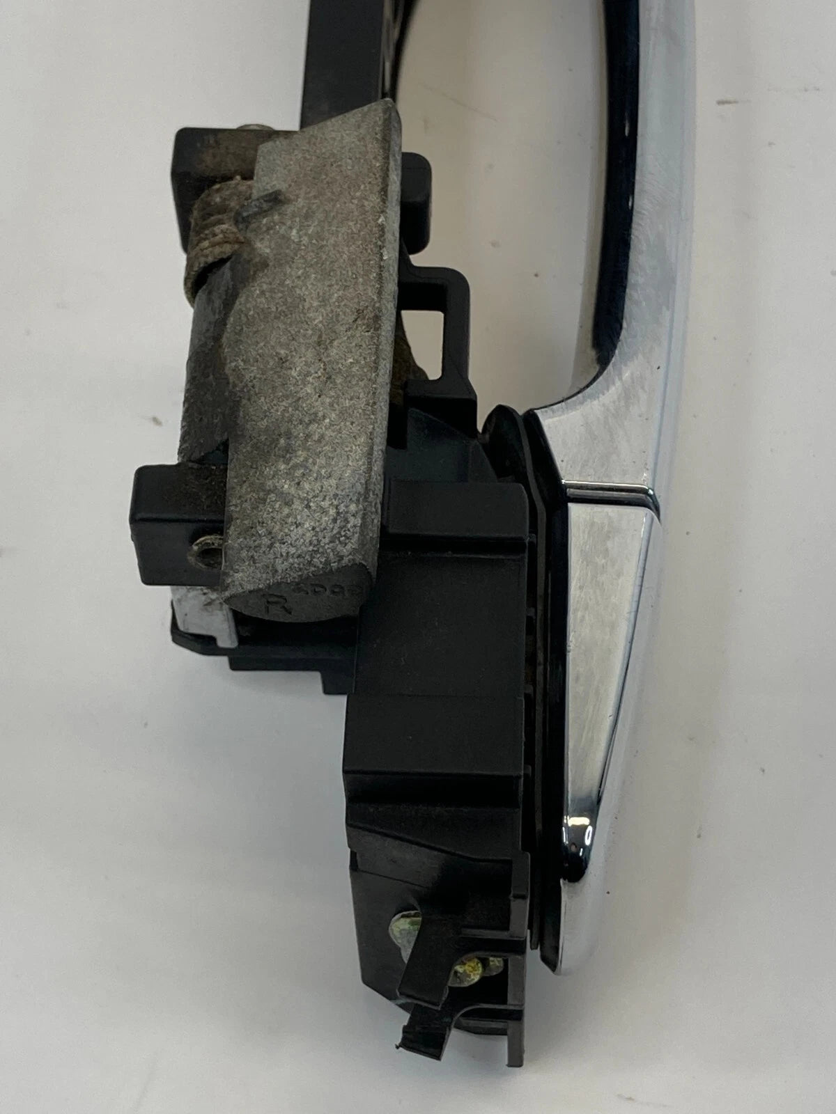 2003-2007 NISSAN MURANO REAR RIGHT BACK SIDE EXTERIOR DOOR HANDLE ASSEMBLY OEM