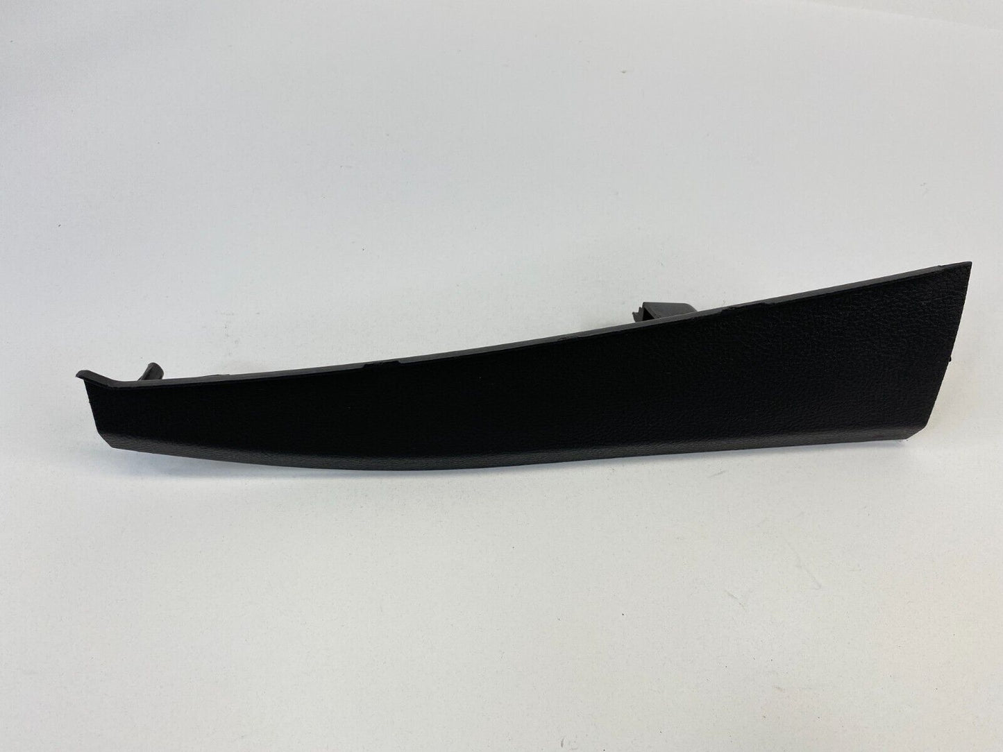 13-16 Ford Fusion Left Driver Inner A Pillar Windshield Trim Cover DS73-F026A23