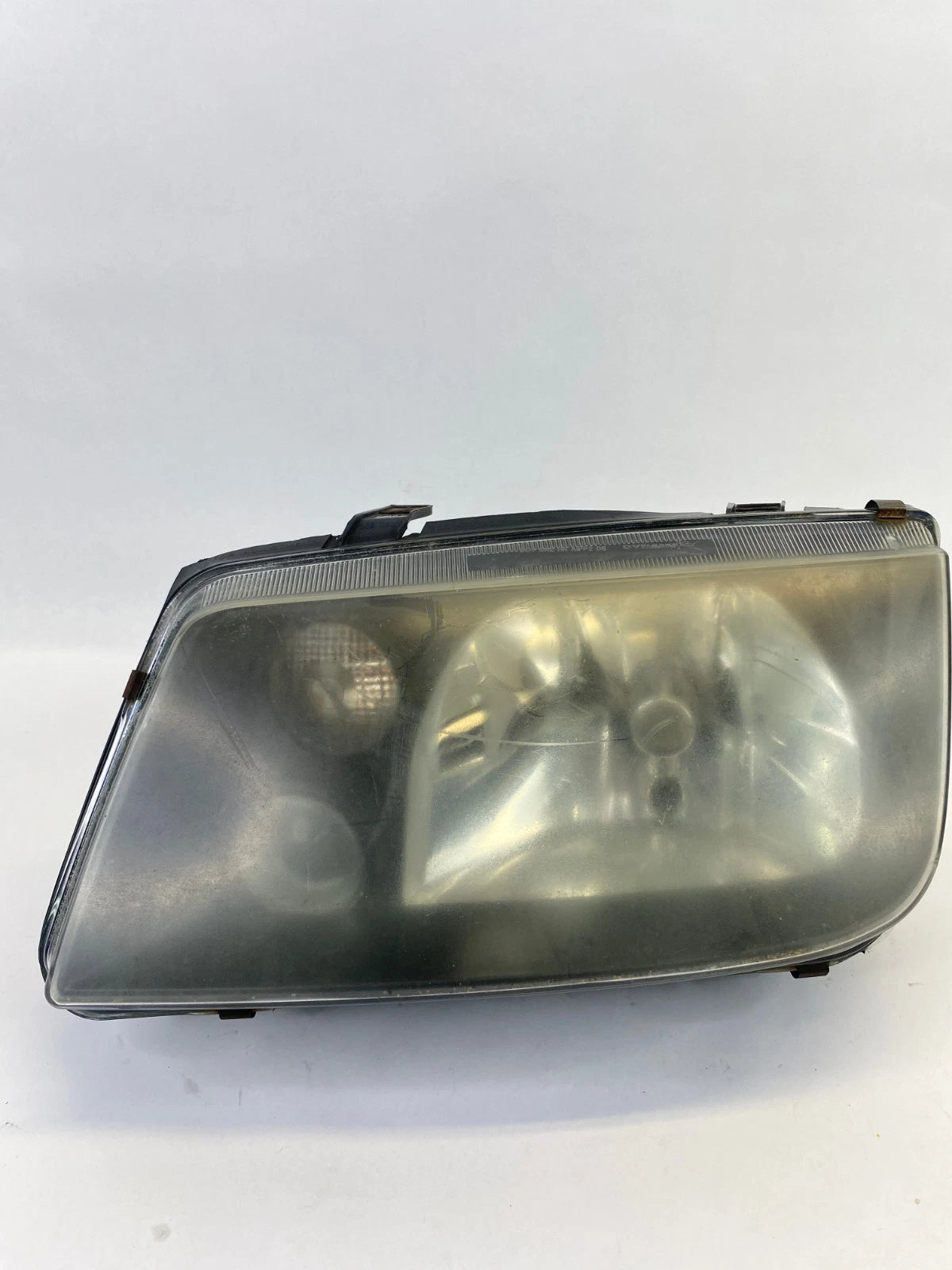 2004 2005 VOLKSWAGEN JETTA FRONT LEFT DRIVER SIDE HEADLIGHT OEM FACTORY 96359600