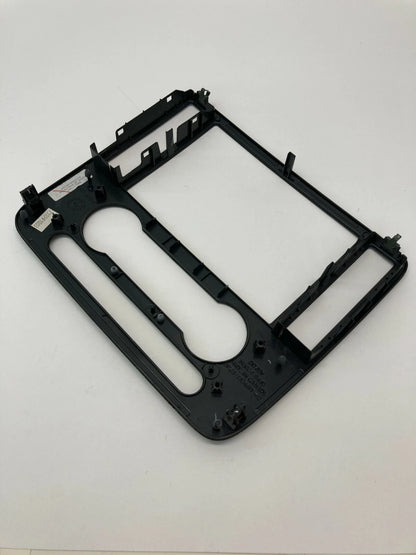 2004-2007 FORD FREESTAR DASH RADIO CLIMATE CONTROL BEZEL TRIM 3F23-1704608-B