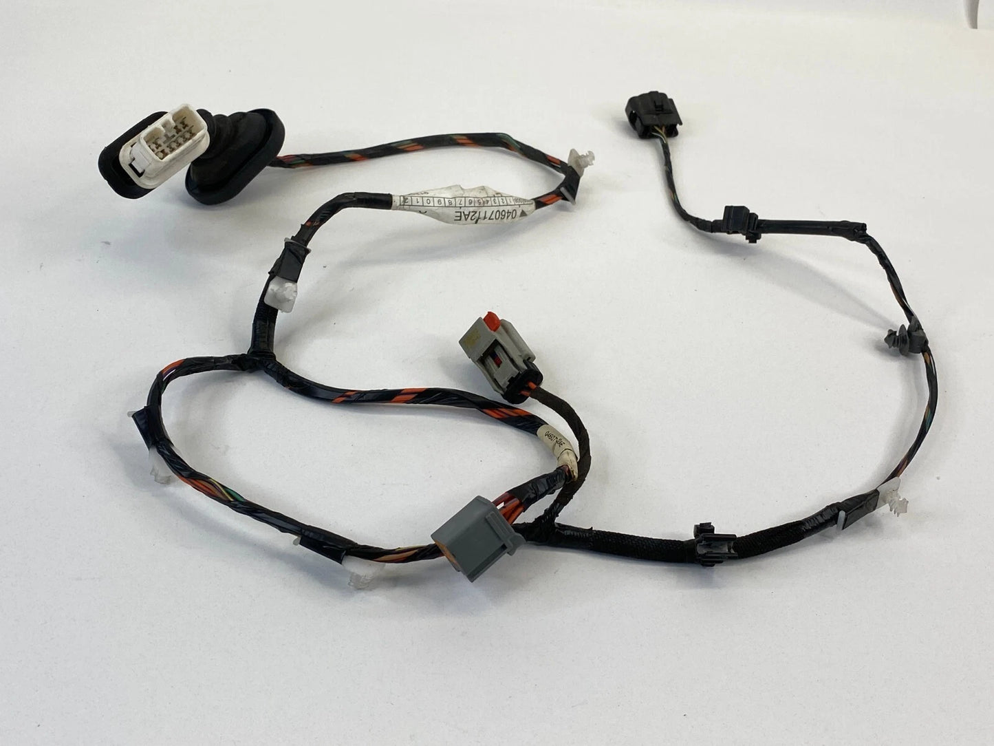 2006-2010 DODGE CHARGER REAR LEFT SIDE DOOR WIRE WIRING HARNESS 04607112AE OEM