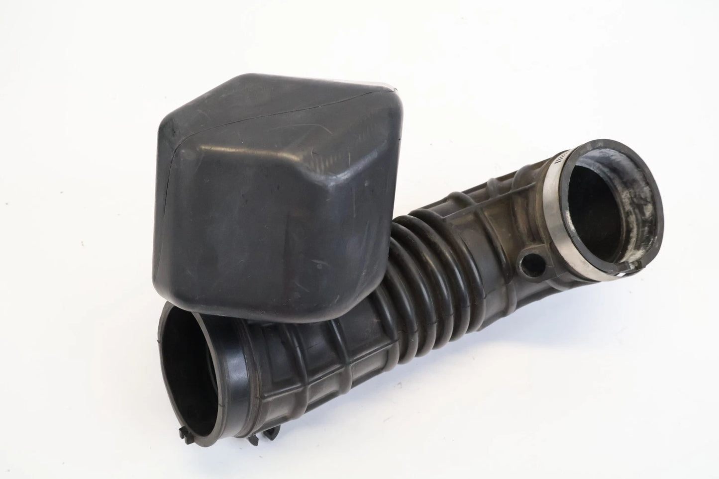 2010-2013 SUZUKI KIZASHI AIR CLEANER RESONATOR BOX W/ HOSE DUCT PIPE OEM FACTORY