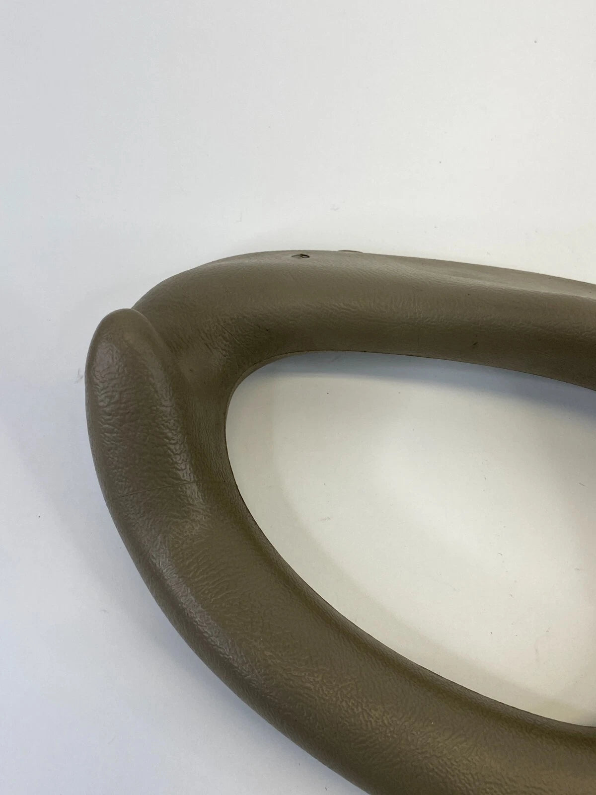 2003-2006 CHEVROLET AVALANCHE 1500 REAR RIGHT PILLAR GRIP GRAB HANDLE 15761197