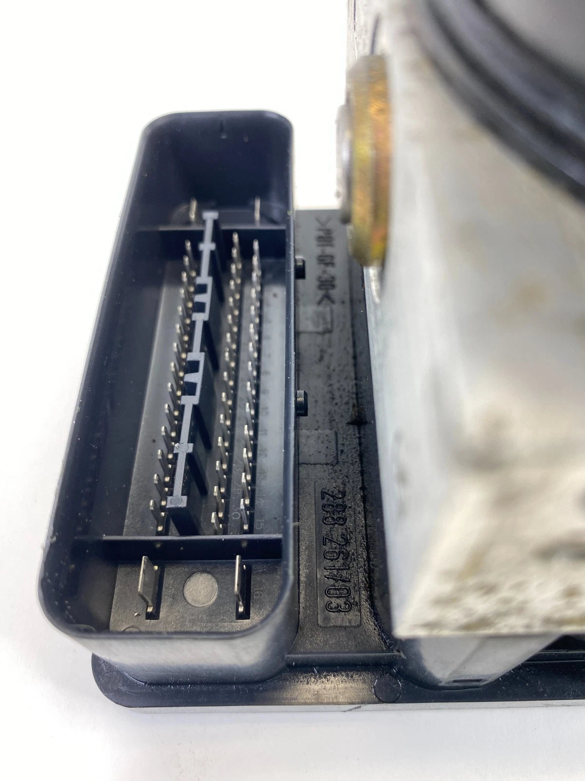 2002-2005 BMW 325I 2.5L A/T RWD ABS ANTI LOCK BRAKE PUMP MODULE 6-759-047 OEM