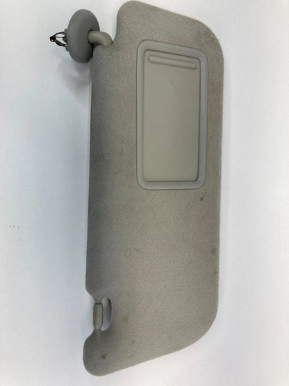 2009-2014 TOYOTA MATRIX FRONT RIGHT PASSENGER SIDE SUNVISOR SUN VISOR SHADE OEM