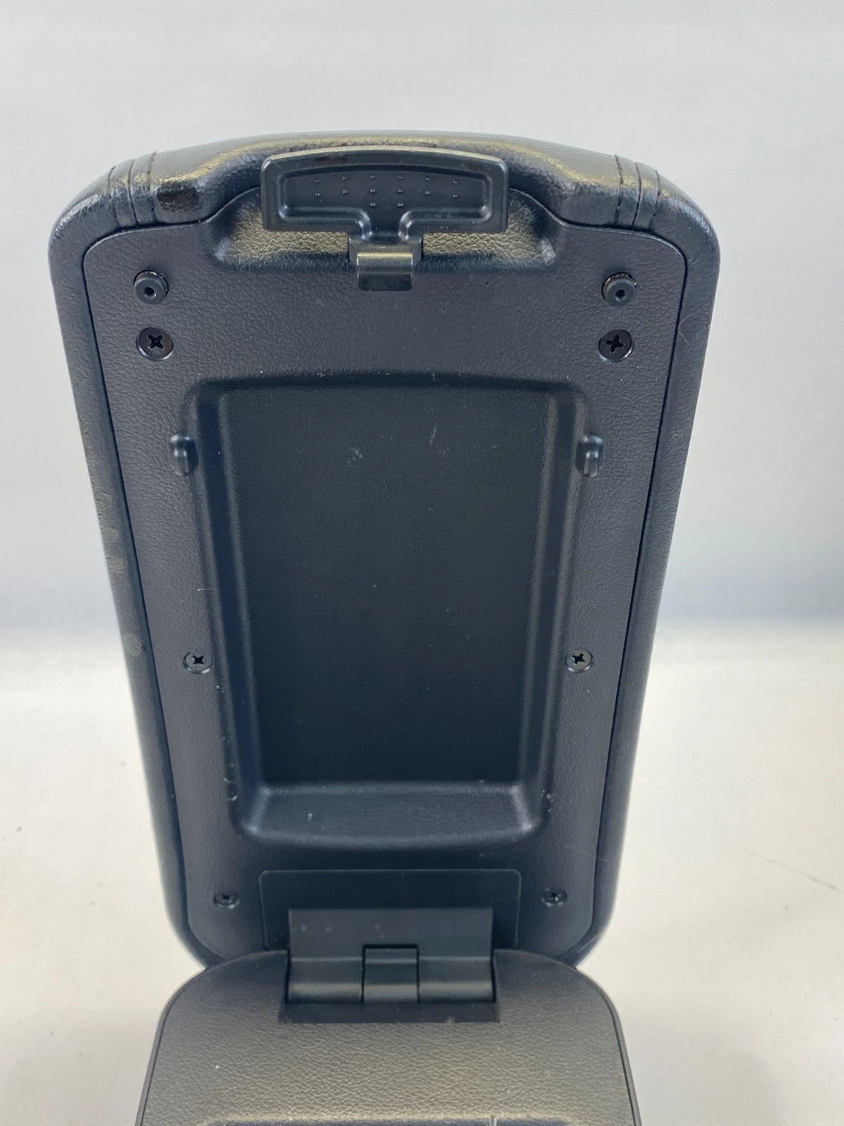 2010-2013 KIA FORTE CENTER CONSOLE ARMREST ARM REST TOP LID COVER ASSY OEM