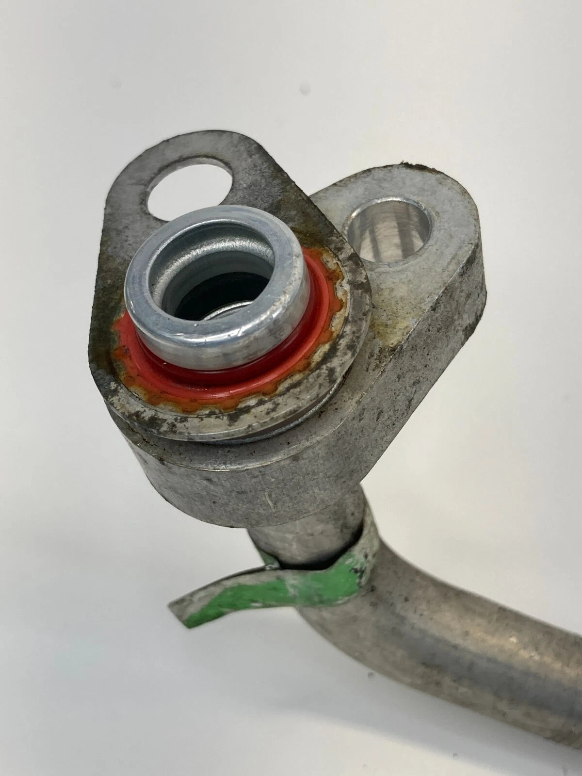 2008-2011 FORD FOCUS AIR PRESSURE SUCTION HOSE PIPE LINE TUBE 8S4319E636AE OEM