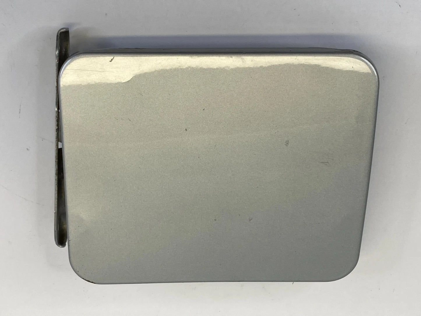 2007-2012 NISSAN ALTIMA SEDAN FUEL DOOR GAS CAP LID TANK FILLER COVER SILVER OEM