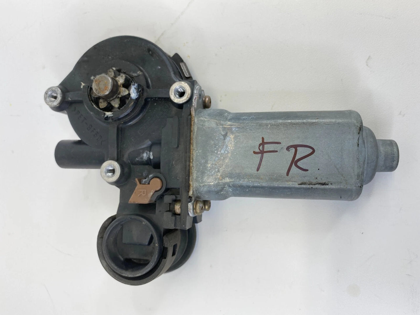 2002-2006 TOYOTA CAMRY FRONT RIGHT PASSENGER SIDE DOOR WINDOW MOTOR 85710-AA050