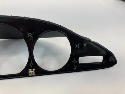 2006 2007 BUICK LUCERNE SEDAN 4-DR INSTRUMENT PANEL CLUSTER TRIM BEZEL 25769507